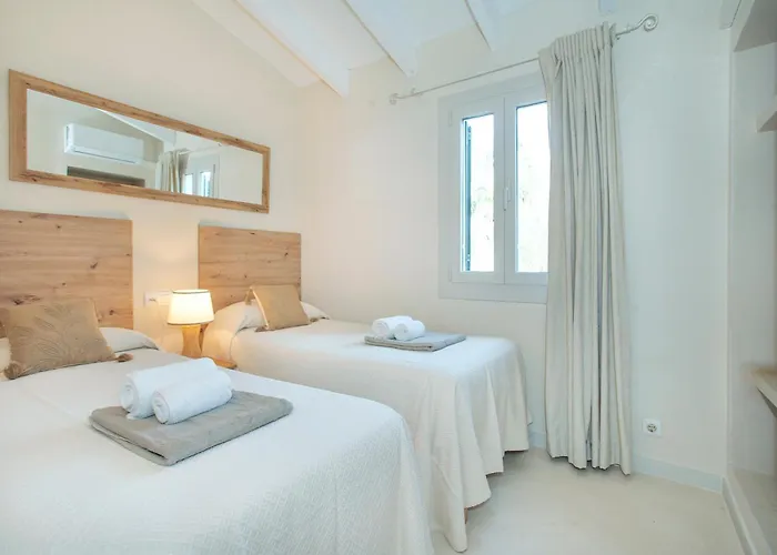 Owl Bocoris - 15 Min Walk To The Villa