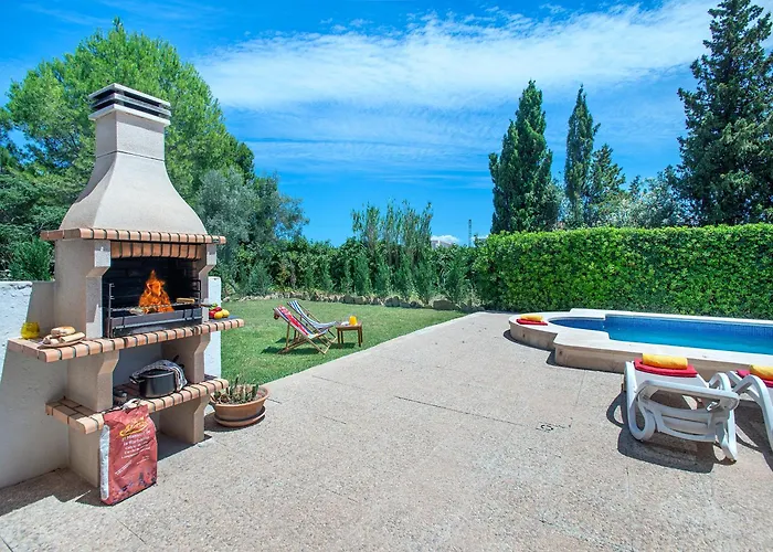 Owl Bocoris - 15 Min Walk To The Вілла Порт-де-Польєнса