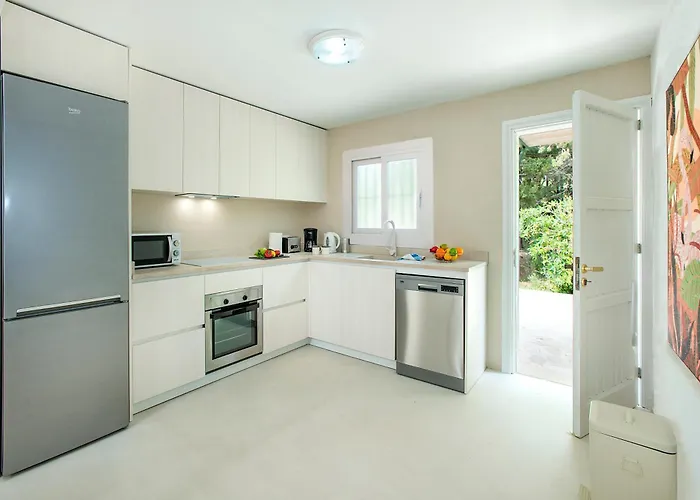 Owl Bocoris - 15 Min Walk To The *