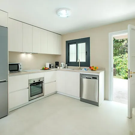 Villa Owl Bocoris - 15 Min Walk To The